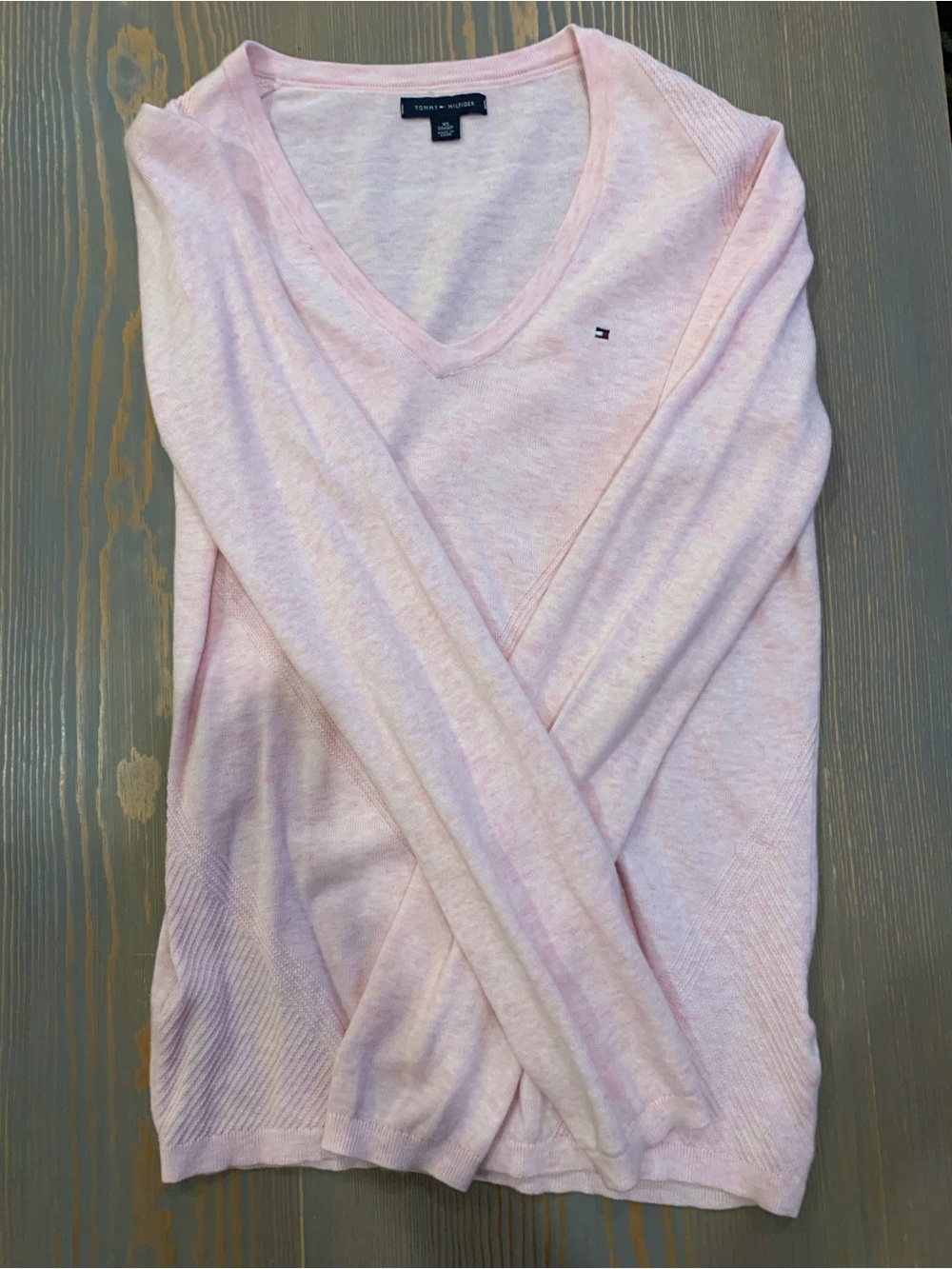 Women’s Tommy Hilfiger Light Pink Argyle V-Neck Sweater